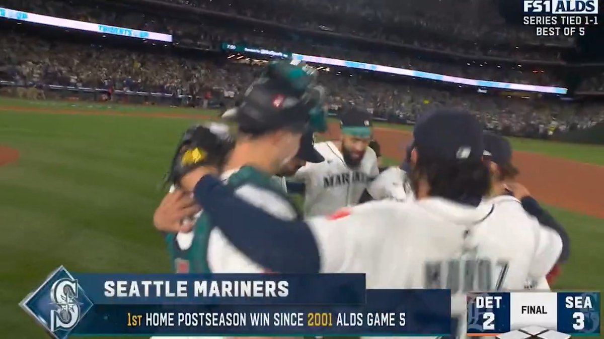 The fans in Seattle have been waiting a long time for this one 🫶 #ALDS