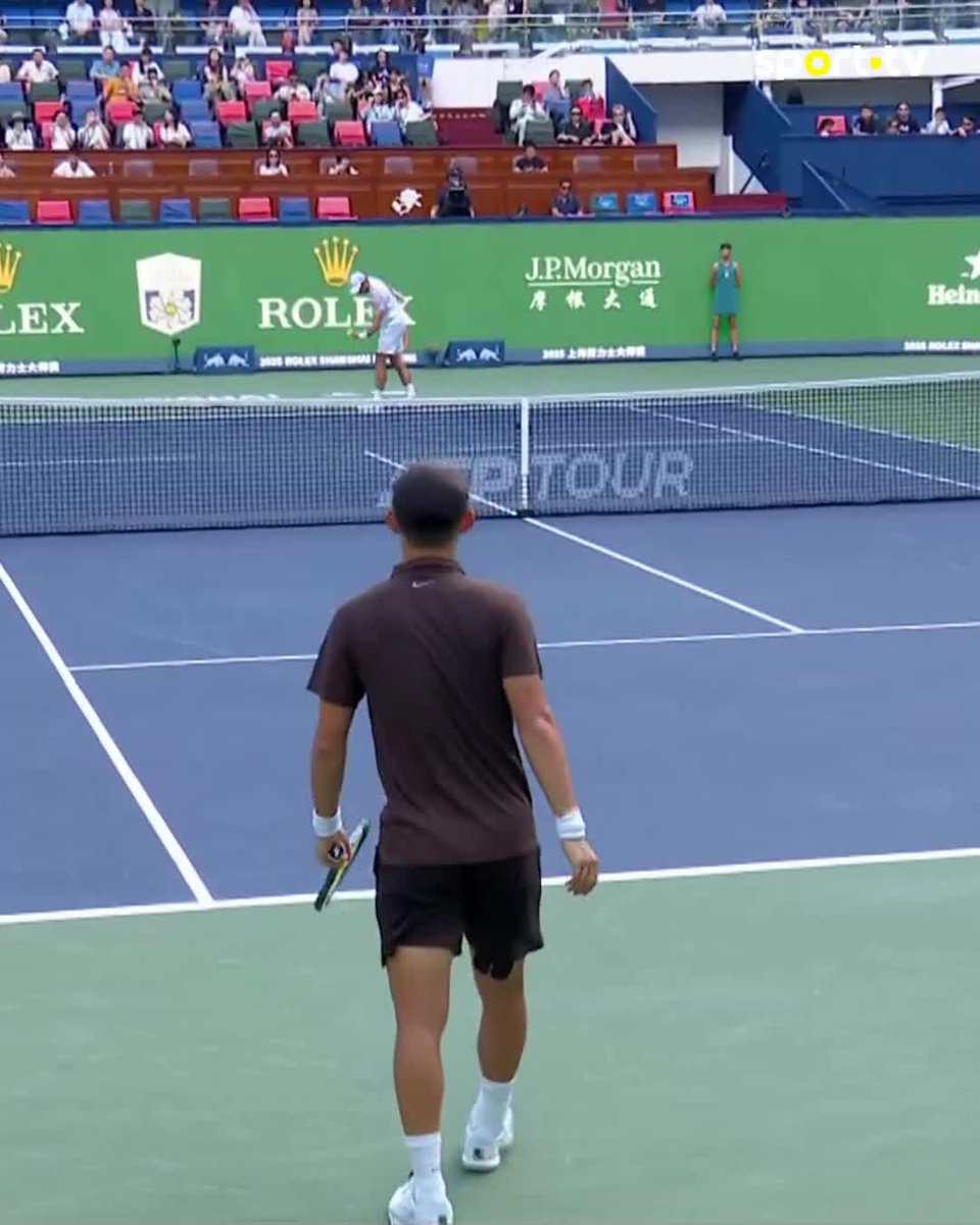 Que grande ponto de Nuno Borges 🙌 O português seguiu para a ronda 4 do ATP1000 Xangai 🇵🇹 #sporttvportugal #TENISnaSPORTTV #Tenis #ATP1000Xangai #NunoBorges