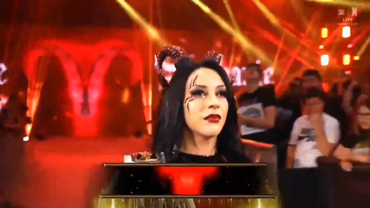 What if Stephanie Vaquer had Batista’s theme song.... it actually fits her PERFECTLY🔥