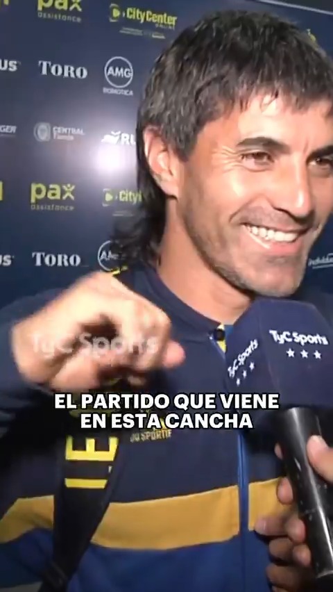"ES EL FOLKLORE DEL FÚTBOL" 😅 Ignacio Malcorra recordó su gesto a los hinchas de River en la previa al partido y lo recreó para @pasoapaso. 🎙️ @adridriussi