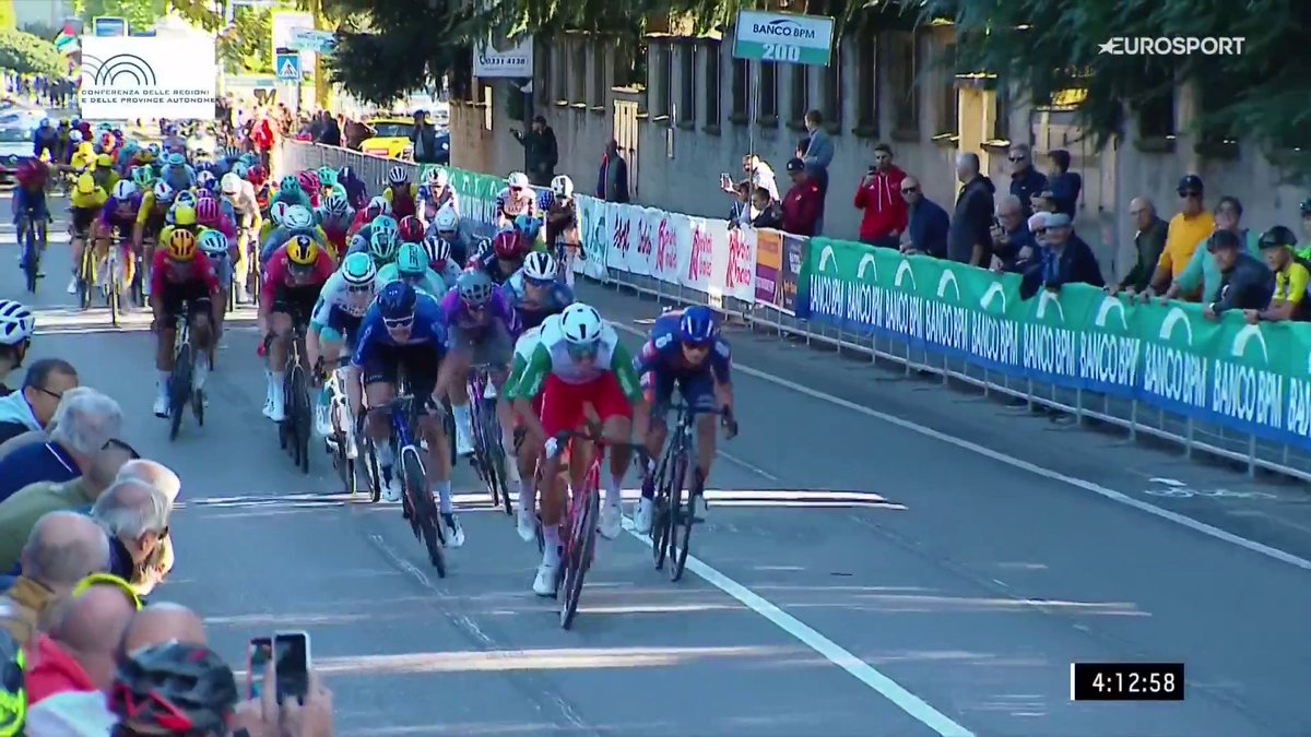 The French champion, Dorian Godon (Decathlon Ag2r la Mondiale) WINS Coppa Bernocchi ahead of Lund and Lonardi! 👏🇫🇷 We had a bunch sprint in the end but this was a very entertaining race with UAE finally defeated. #CoppaBernocchi