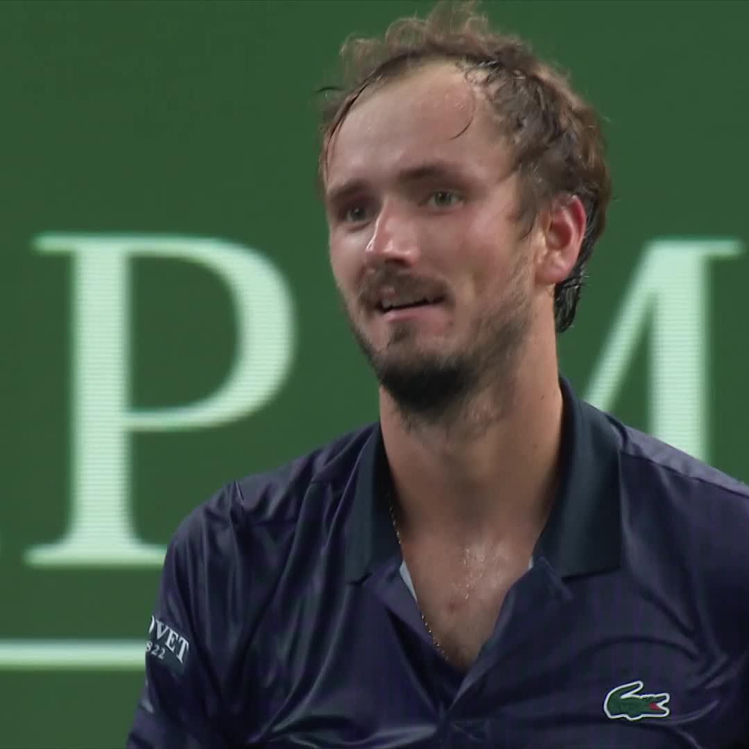 Meddy marches on 🏃 Former champ Daniil Medvedev takes out Alejandro Davidovich Fokina in a hard fought battle 6-3 7-6 💪 #RolexShanghaiMasters