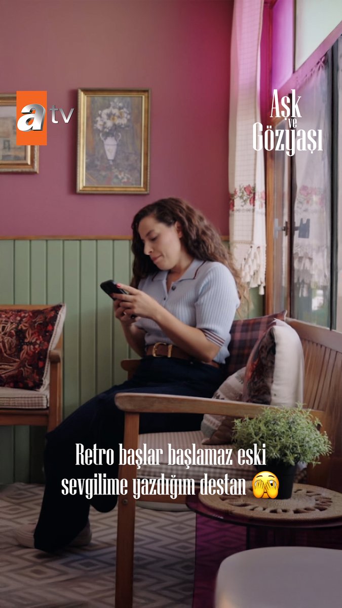 Retro başlar başlamaz eski sevgilime yazdığım destan! 🫣 Böyle olan arkadaşınızı etiketleyin 👇🏻 Aşk ve Gözyaşı yeni bölümüyle Cuma 20.00’de atv’de! ♥️ #AşkveGözyaşı atv