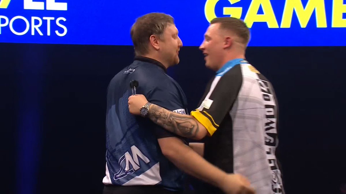 MAIDEN WIN FOR MENZIES! Impressive display from Cameron Menzies, who registers his first victory on the World Grand Prix stage with a convincing straight-sets win over Chris Dobey! 📺 #WGPDarts | R1
