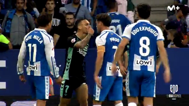 😡 Un Antony enfadado. 😳 Un Antony peleón. 😚 Un Antony feliz. #ElDíaDespués