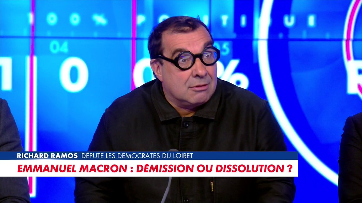 "BFMTV a été appelé pour filmer Emmanuel Macron en bord de Seine, tout a été mis en scène (…) Le président de la République est dingue, il doit aller voir un psy» Richard Ramos, député Modem