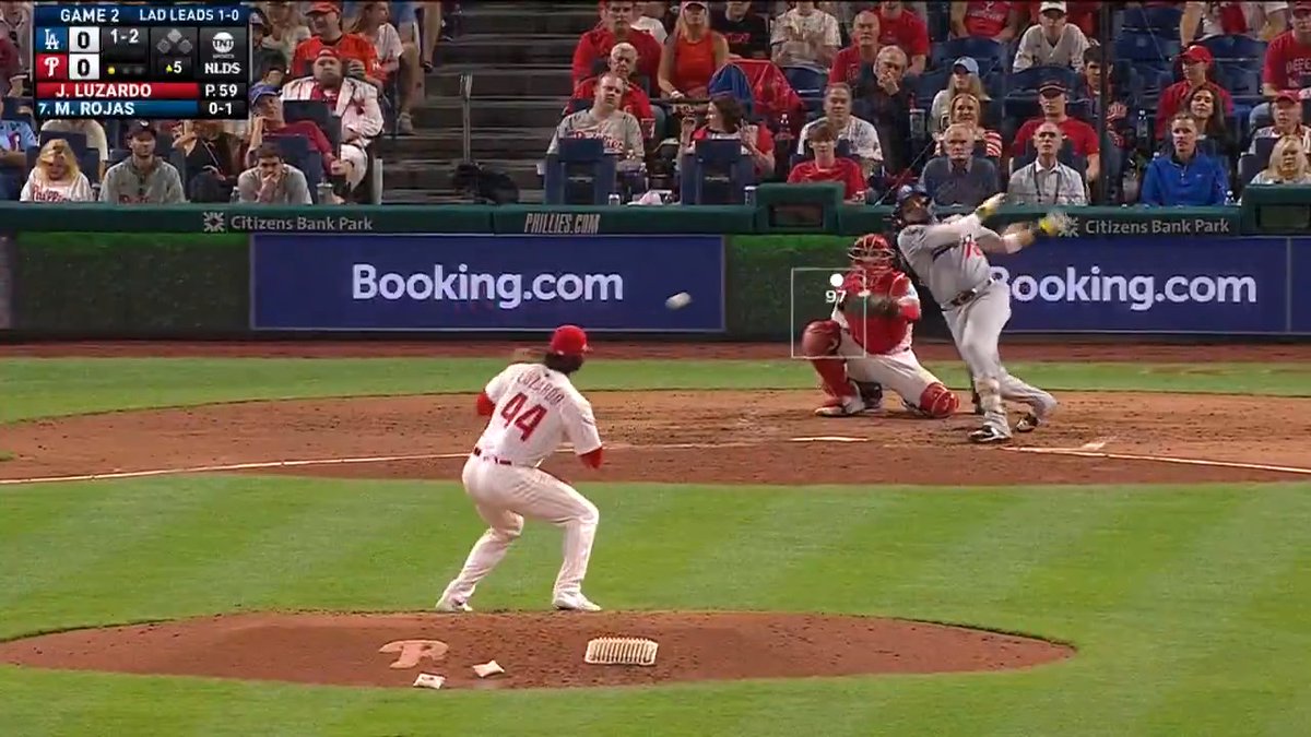 Quick reflexes from Jesús Luzardo!