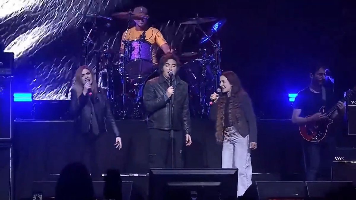 "Lemoine": Porque Javier Milei cantó #NoMeArrepientoDeEsteAmor junto a Lilia Lemoine en el Movistar Arena