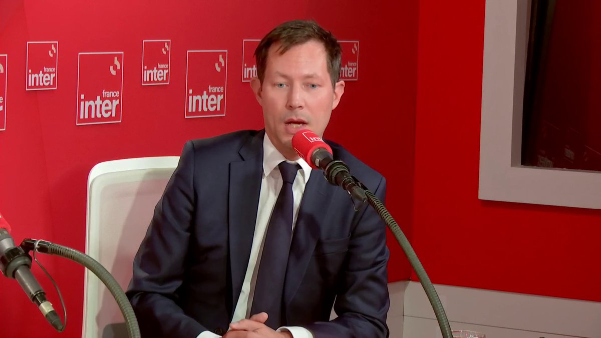 Les Républicains se disent "prêts à un gouvernement de cohabitation" avec Emmanuel Macron. "La condition, c'est que le président ne gouverne plus", déclare le vice-président des LR François-Xavier Bellamy