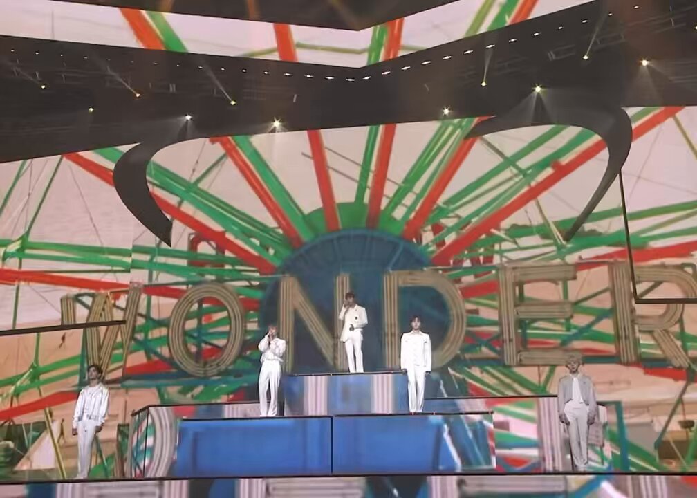 missing Pinwheel hours 🥹 the beautiful harmonization of all their voices… i always cry hearing this songㅠㅠㅜㅜ