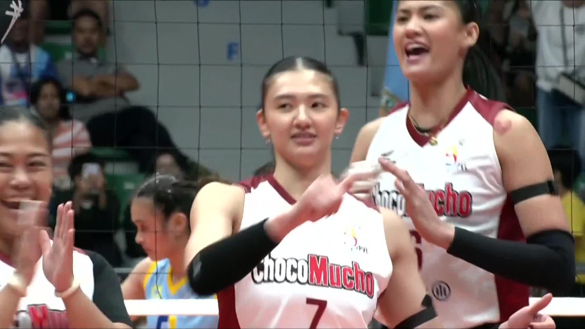 MADZILLA RETURNS 💜 Maddie Madayag delivers back-to-back blocks, sealing the third set and the win for the Choco Mucho Flying Titans against the Capital1 Solar Spikers in Pool A of the 2025 PVL Reinforced Conference. #PVL2025 #TheHeartofVolleyball