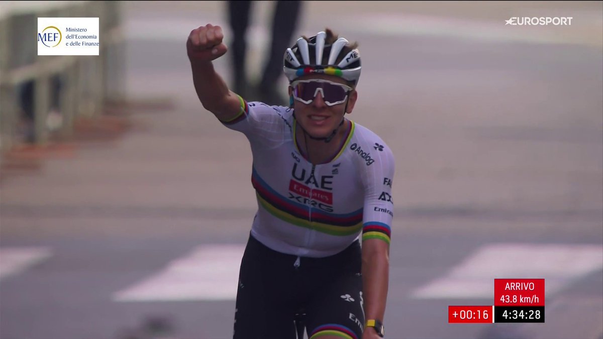 UN HOMBRE DE PALABRA. Tadej Pogacar cumple su promesa ganando los Tres Valles Varesinos y buscarรก su quinto Lombardรญa consecutivo este sรกbado. ๐บ๐ด Lo has visto en Eurosport.es y HBO Max Espaรฑa. #TreValliVaresine