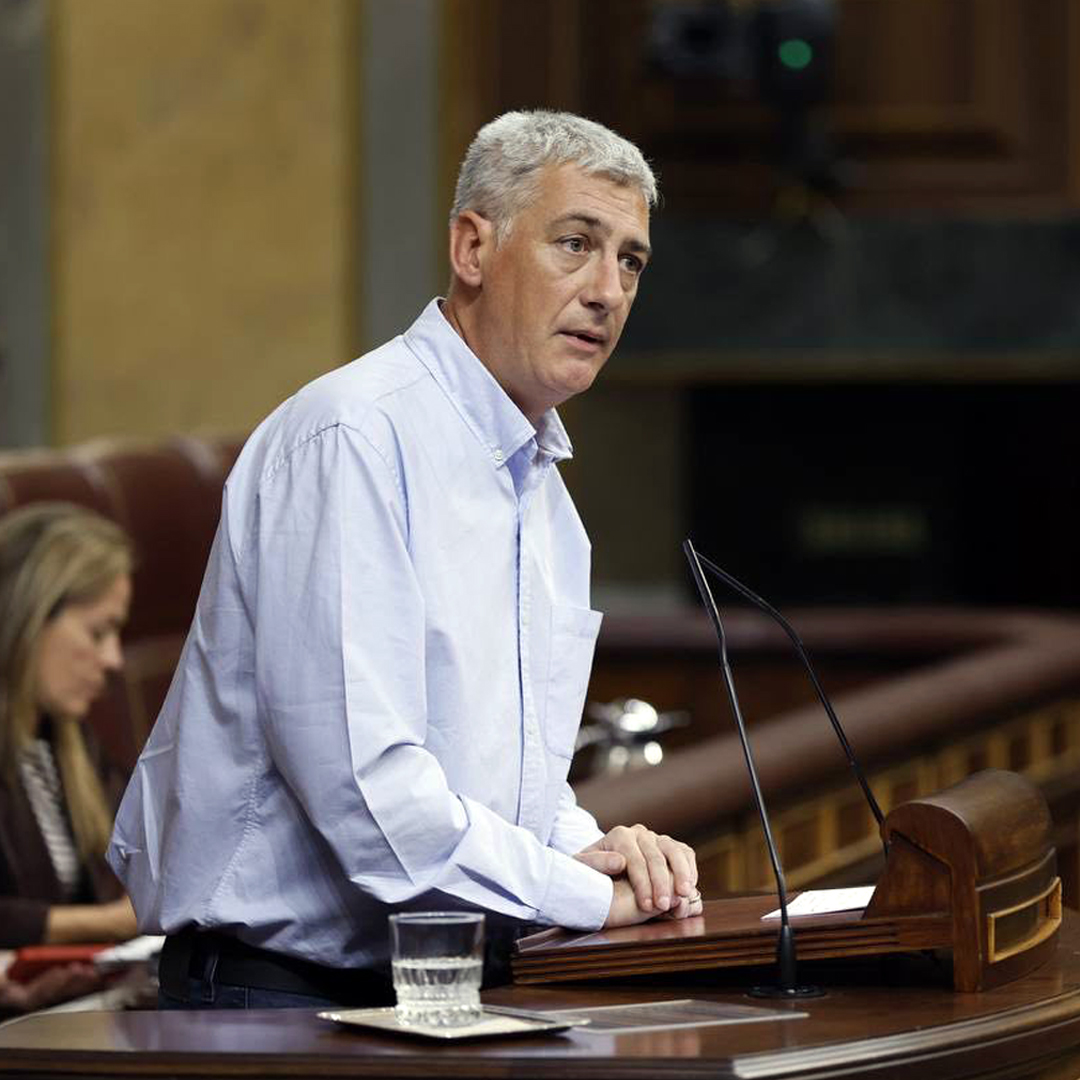 Hoy hemos conseguido dar el primer paso para prohibir la publicidad y contratación de los pisos turísticos ilegales.