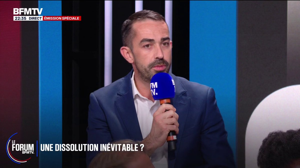 💬 "Depuis qu'il n'y a plus de majorité absolue, il n'y a plus de cap qui est donné pour le pays" ➡️ Maxime, agriculteur, vice président des Jeunes Agriculteurs et ancien candidat LR aux législatives, explique pourquoi, selon lui, il faut une nouvelle dissolution