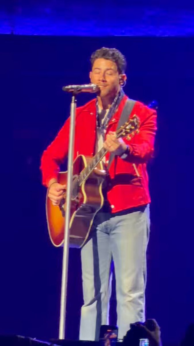 Nick girls we so won!!! nothing would be better!!!!!!!!