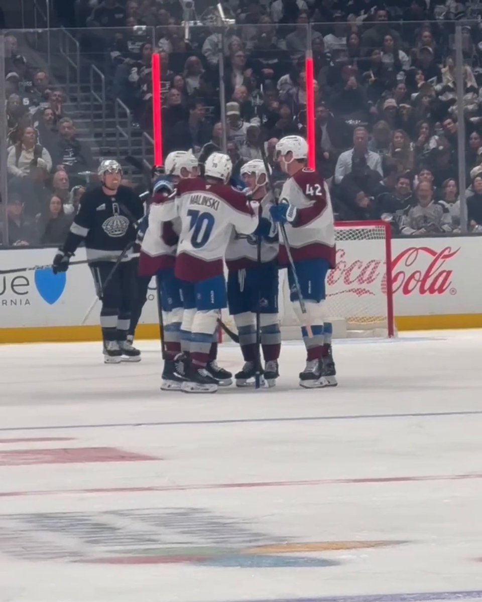 This angle of Sam Malinski's goal 🙌 The Avs go up 2-0 over the Kings 💪