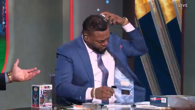 It's time for another exciting game of "Guess How Much" hosted by Kevin Burkhardt! The items for today's show: - David Ortiz Funko Pop - Alex Rodriguez 40/40 Frosted Flakes Cereal - Derek Jeter Avon Cologne ⁇⁇