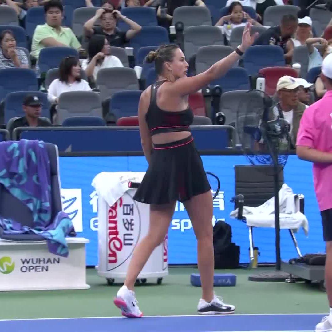 Deciding set coming up! 🙌 Sabalenka Aryna battles back to win the second set 6-3 against Sramkova. #WuhanOpen