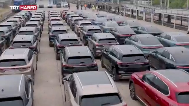 🇹🇷 Togg T10X ve T10F, Almanya’ya doğru yola çıktı.
