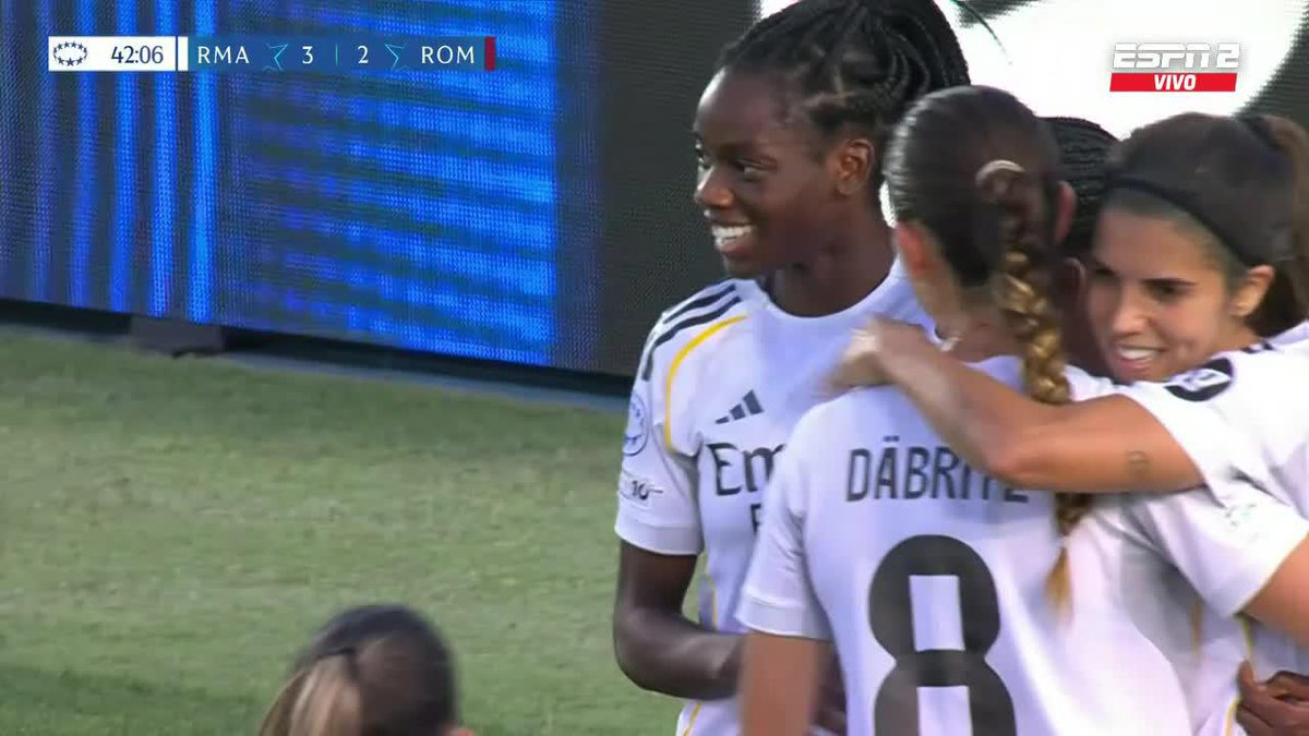 ¡LINDA CAICEDO, FÚTBOL TOTAL! ¡SENSACIONAL ASISTENCIA PARA EL GOL DE ALBA REDONDO ANTE ROMA! 📺 Toda la #UWCL por #DisneyPlus Plan Premium