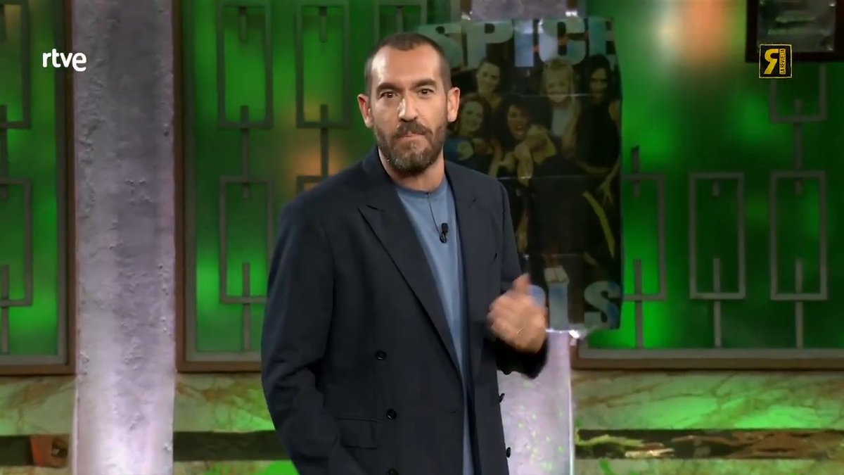 💚🤍 💚 Me imagino a los andaluces viendo esto y llevándose la mano al corazón. Sé que lo hacéis, no pasa nada, es normal emocionarse. #LaRevuelta
