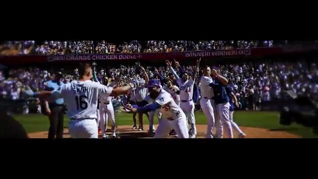 Game 3 of the NLDS starts now.