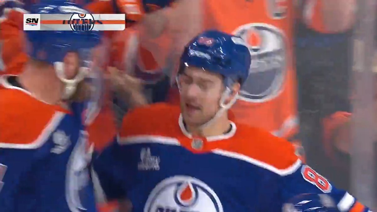 Andrew Mangiapane is fitting in just fine with the Edmonton Oilers 🚀 #NHLFaceOff 📺: Sportsnet or stream on Sportsnet+ ➡️