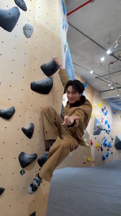 #PROXIEOnglee จะเป็นให้ได้เลย ยิงใยสไปเดอร์-แมน🕷️🕸️ #พ้อกสีไปเรื่อย #PROXIEth #bROTHERSMUSIC