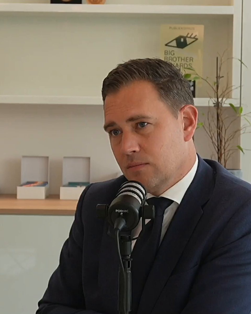 De belasting op erfenissen nog verder verhogen is niet wat Nederland nu nodig heeft. Erfbelasting raakt vaak juist degenen die verantwoordelijk en spaarzaam zijn geweest. Minister van Financiën Eelco Heinen. Luister hier het hele gesprek terug. 👇