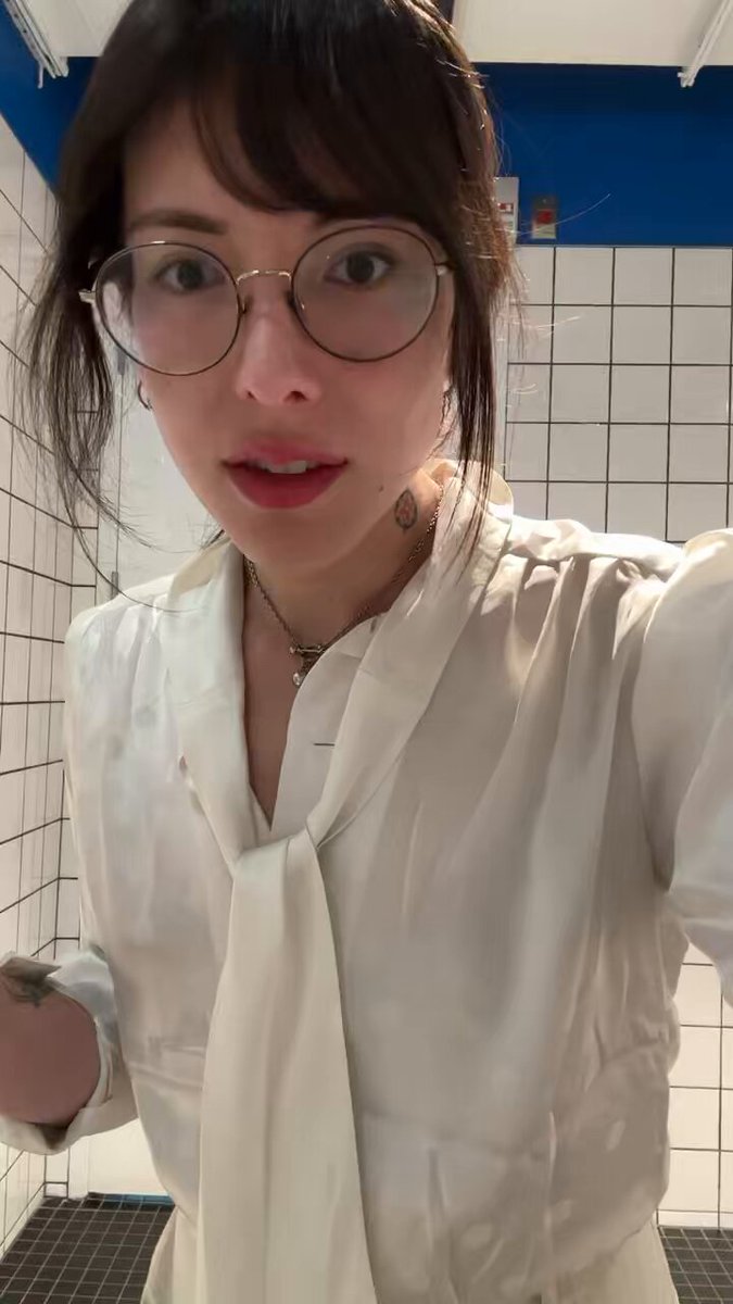 I should’ve worn a thong I was worried about the wrong underwear showing anyways my work fit for today