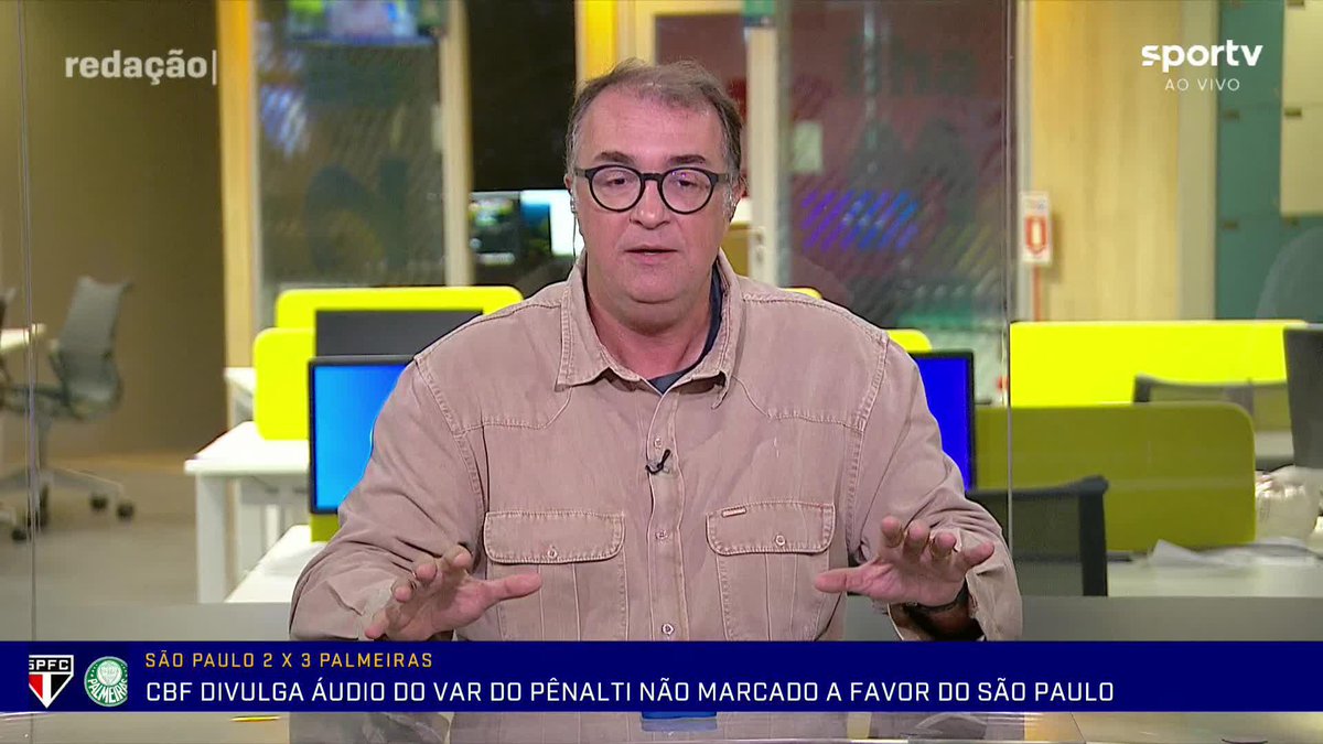 A CBF divulgou, nesta quinta, o áudio de lances polêmicos da partida entre São Paulo x Palmeiras pelo Brasileirão, incluindo o pênalti não marcado a favor dos donos da casa. E aí, o que achou? #SãoPaulo #Palmeiras #Brasileirão