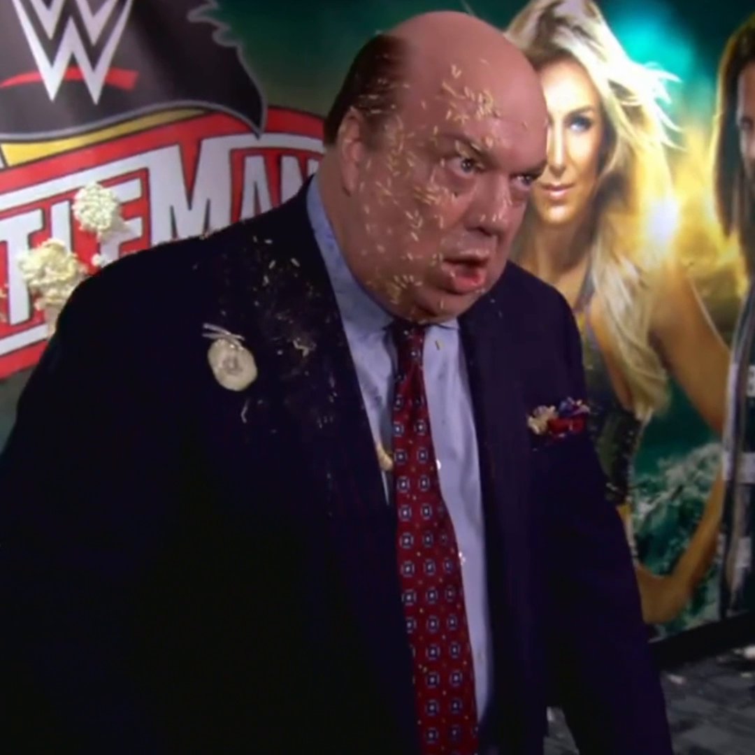 SÁBADO 📍 COMIDA 🥞 SHOW DE WWE 👊 Decid mejores combinaciones que esta, chat 😏 👑 #WWECrownJewel en DIRECTO en Netflix este sábado a las 14.00 horas (hora peninsular española)