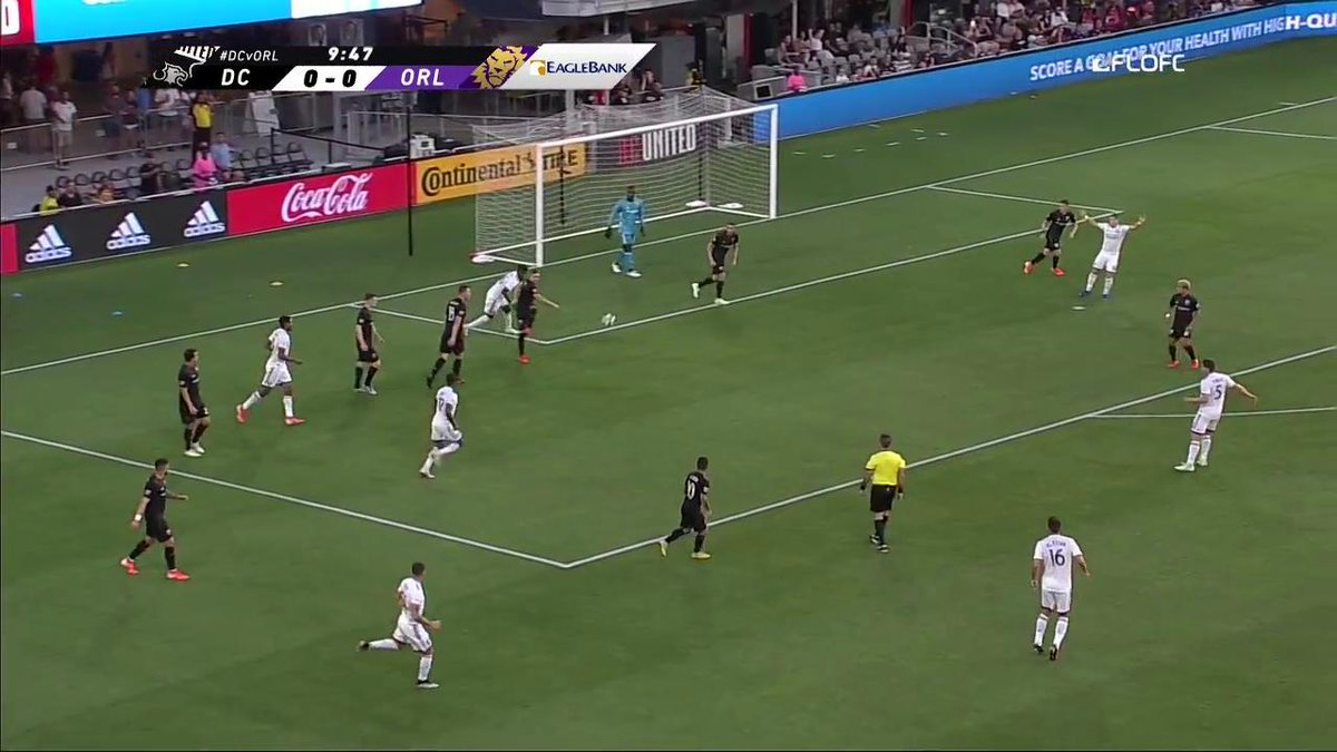 Rooney looked at the keeper like, โyeah, I still got it.โ ๐