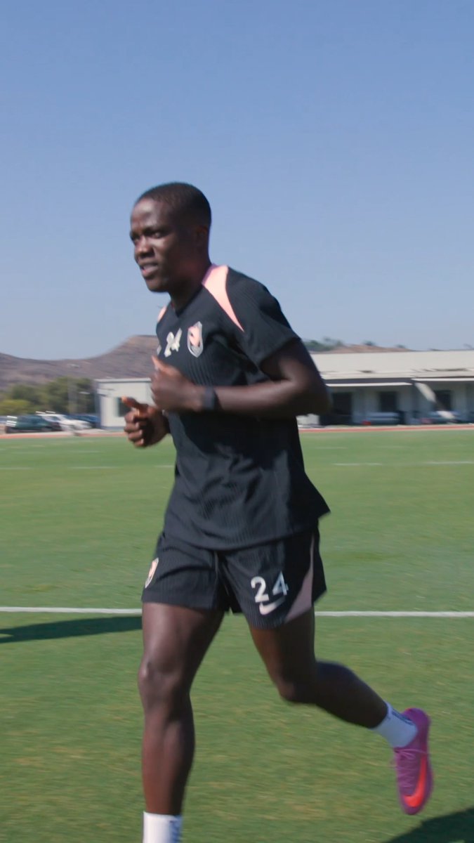 Prisca Chilufya's first day on the pitch with Angel City FC 🪽
