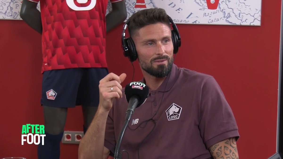 🗣️ "Si sur un match ou un rassemblement, il y a besoin de dépanner... Ce n'est pas mon style de refuser une sélection." 🇫🇷 Olivier Giroud évoque l'équipe de France au micro de l'After Foot RMC