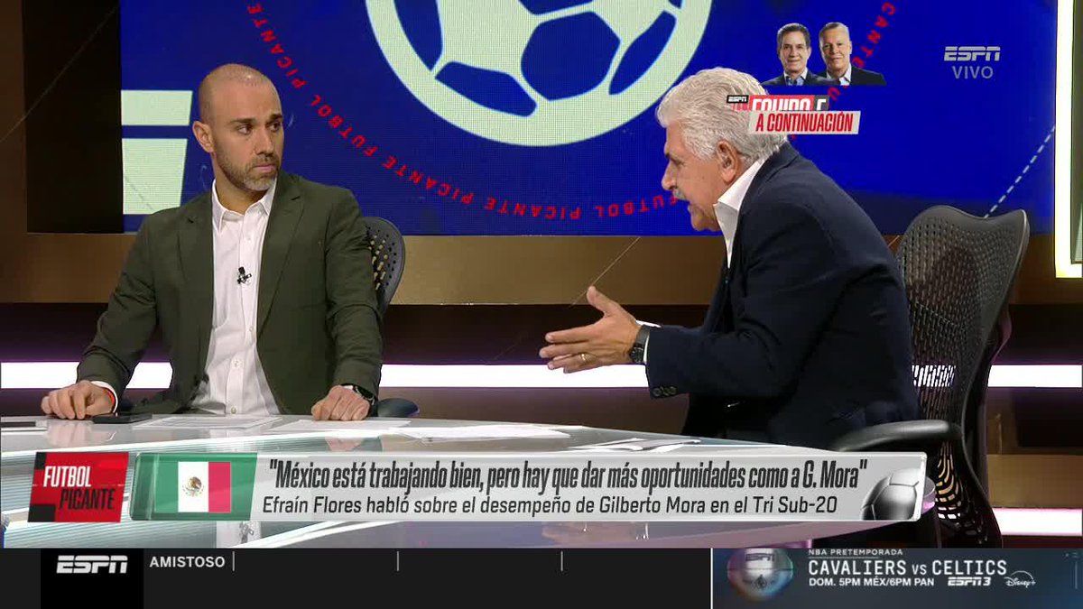 "Primero deja de importar jugadores extranjeros..." 🙅‍♂️ Ojito a lo que dice 'Tuca' Ferretti. Disfruta Futbol Picante en #DisneyPlus 📺