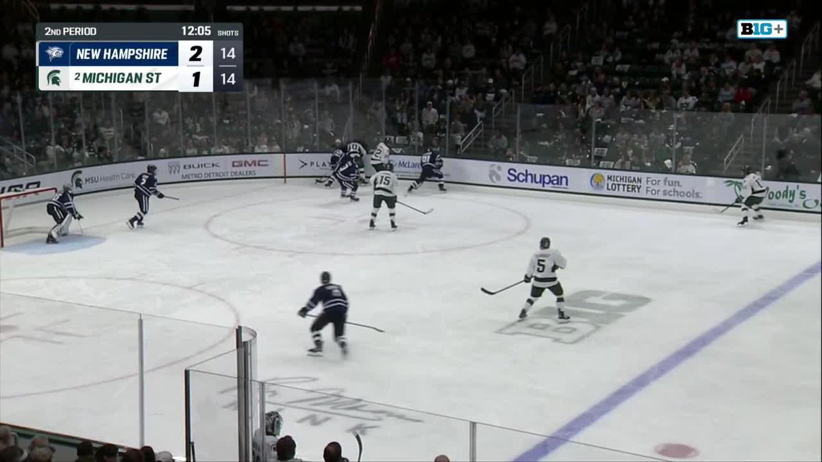 Charlie Stramel ties us up at 2-2 in the second off this deflection! Owen West sent it in for Stramel to finish.