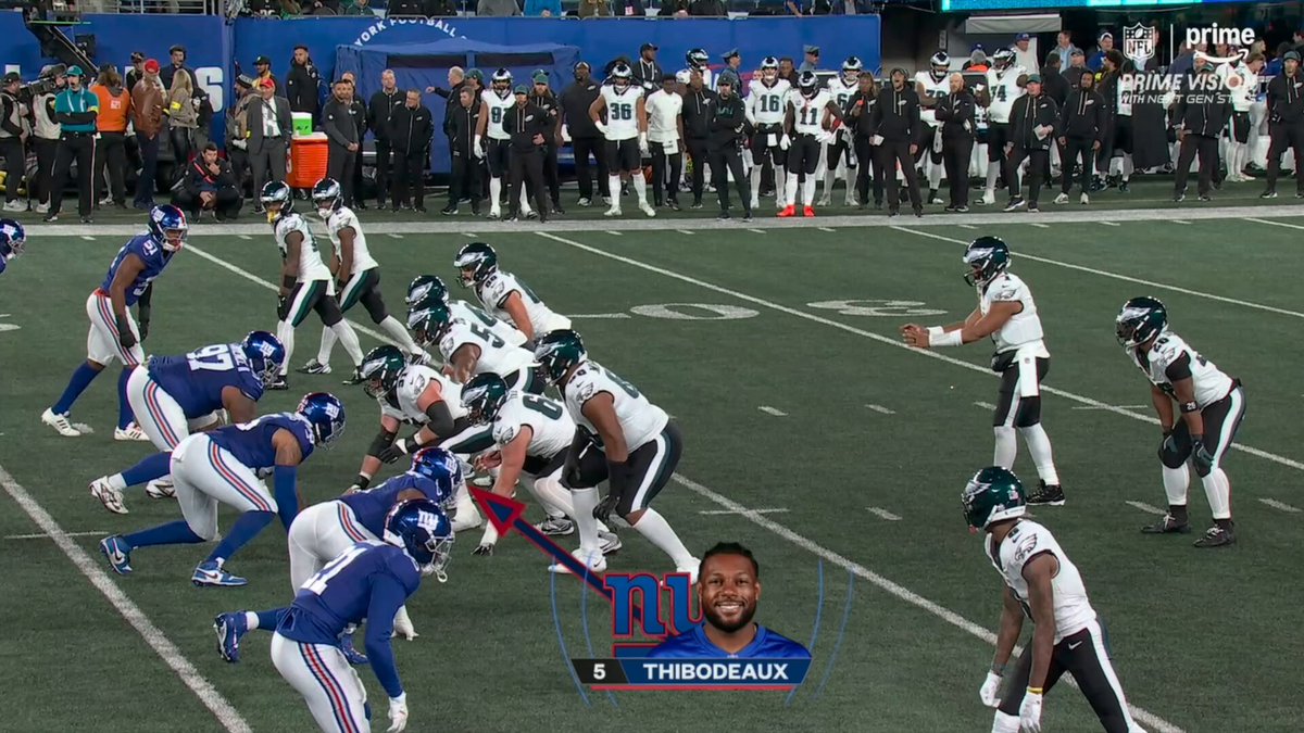 Kayvon Thibodeaux set a firm edge against Jordan Mailata. He then worked to restrict the B-Gap to spill, and then tackled Saquon Barkley as he hit the C. Great job by KT.