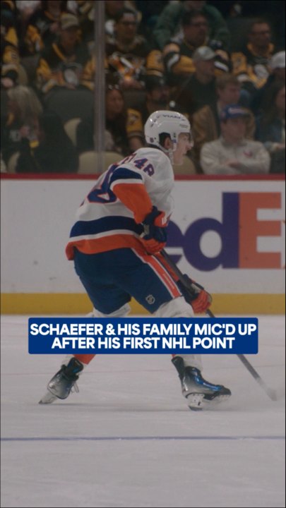 What a night for Matthew Schaefer and his family! 🎤 #NHLFaceOff