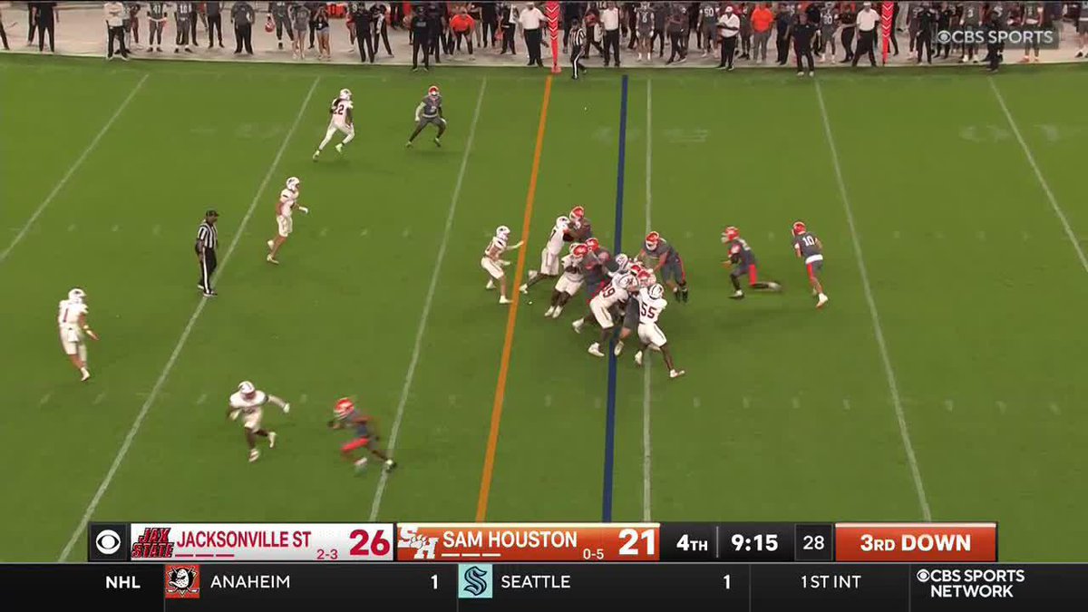 .Jax State Football just RIPPED the ball out of the QB's hands 😳😳