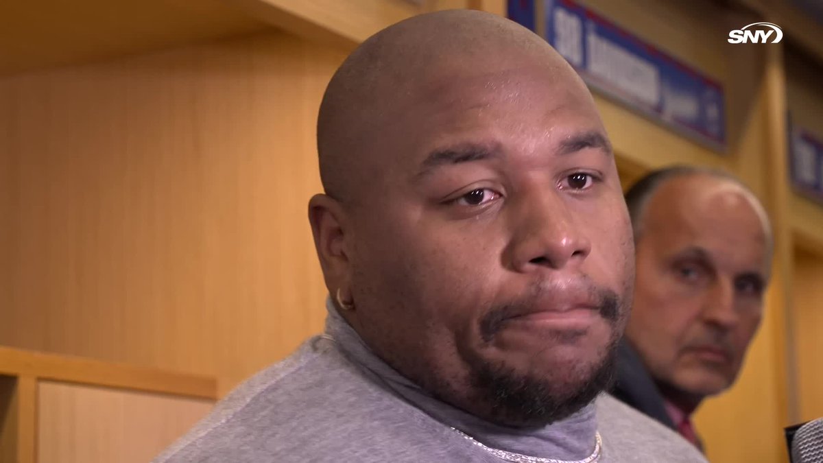 Dexter Lawrence was asked if Cam Skattebo is a tough guy to bring down: "That's what it seems like" 🤣