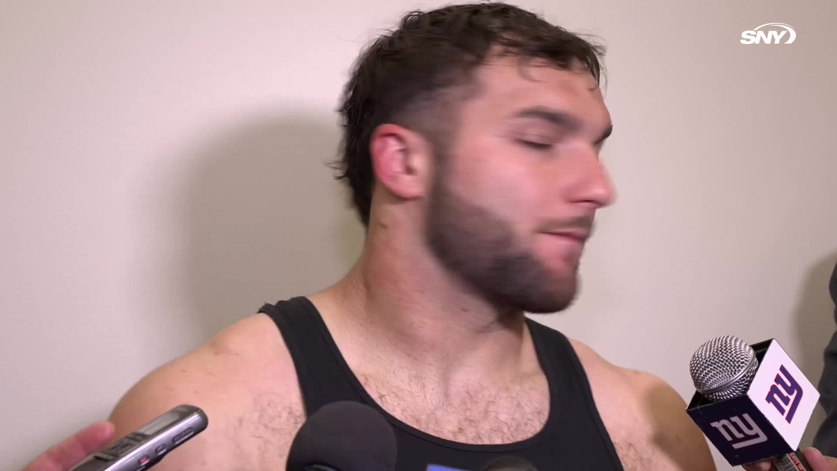 "I was making sure Jaxson wasn't hurting anybody in the injury tent" 😭 Cam Skattebo was asked about taking a visit to the medical tent to see Jaxson Dart: