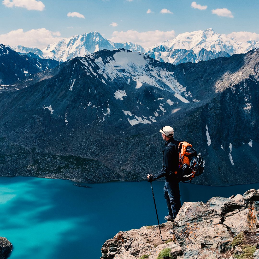 Savor every moment in Kyrgyzstan. 🍃✈️ Enjoy delicious meals, warm service, and views above the clouds. #TurkishAirlines