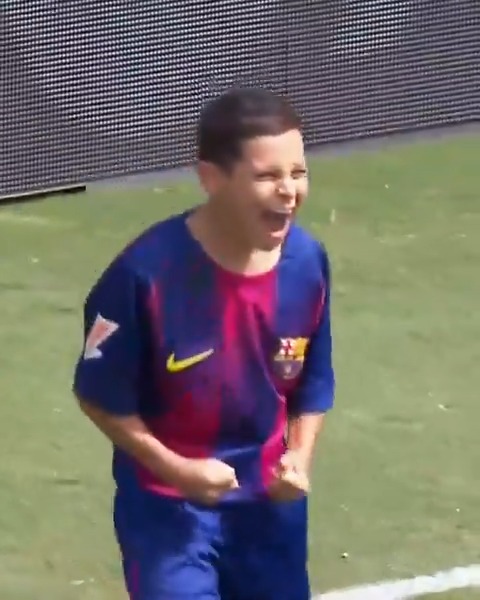 🤩 El primero de FC Barcelona - Masia. LALIGAFCFUTURES