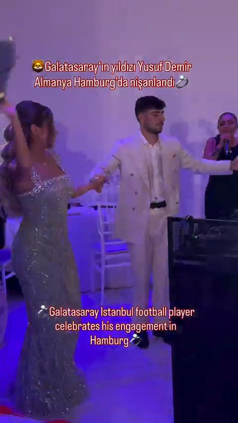 Yusuf Demir, Hamburg'da nişanlandı.