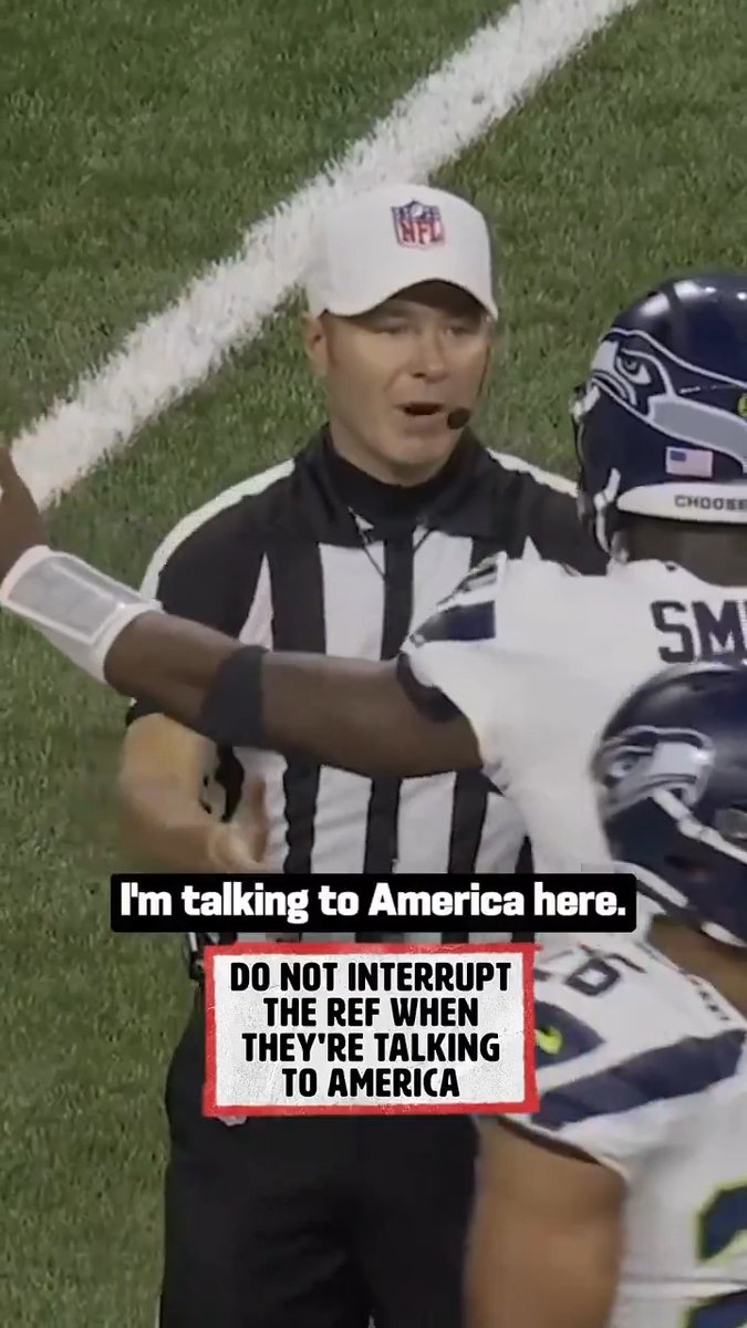 these ref moments are the best 😂