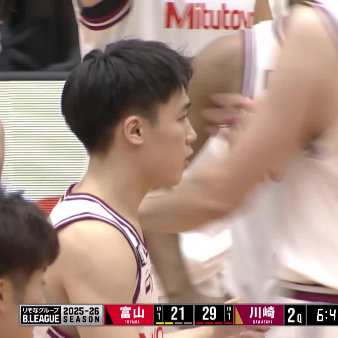 鮮烈なBリーグデビュー！！！ 15歳で単身スペインに渡り、技を磨いて帰って来た 岡田 大河選手が特別指定選手として川崎に加入！ デビュー早々、圧巻のパフォーマンスを見せる🔥🔥 川崎ブレイブサンダース⚡️川崎からバスケの未来を⚡️ #Bリーグ #りそなグループ