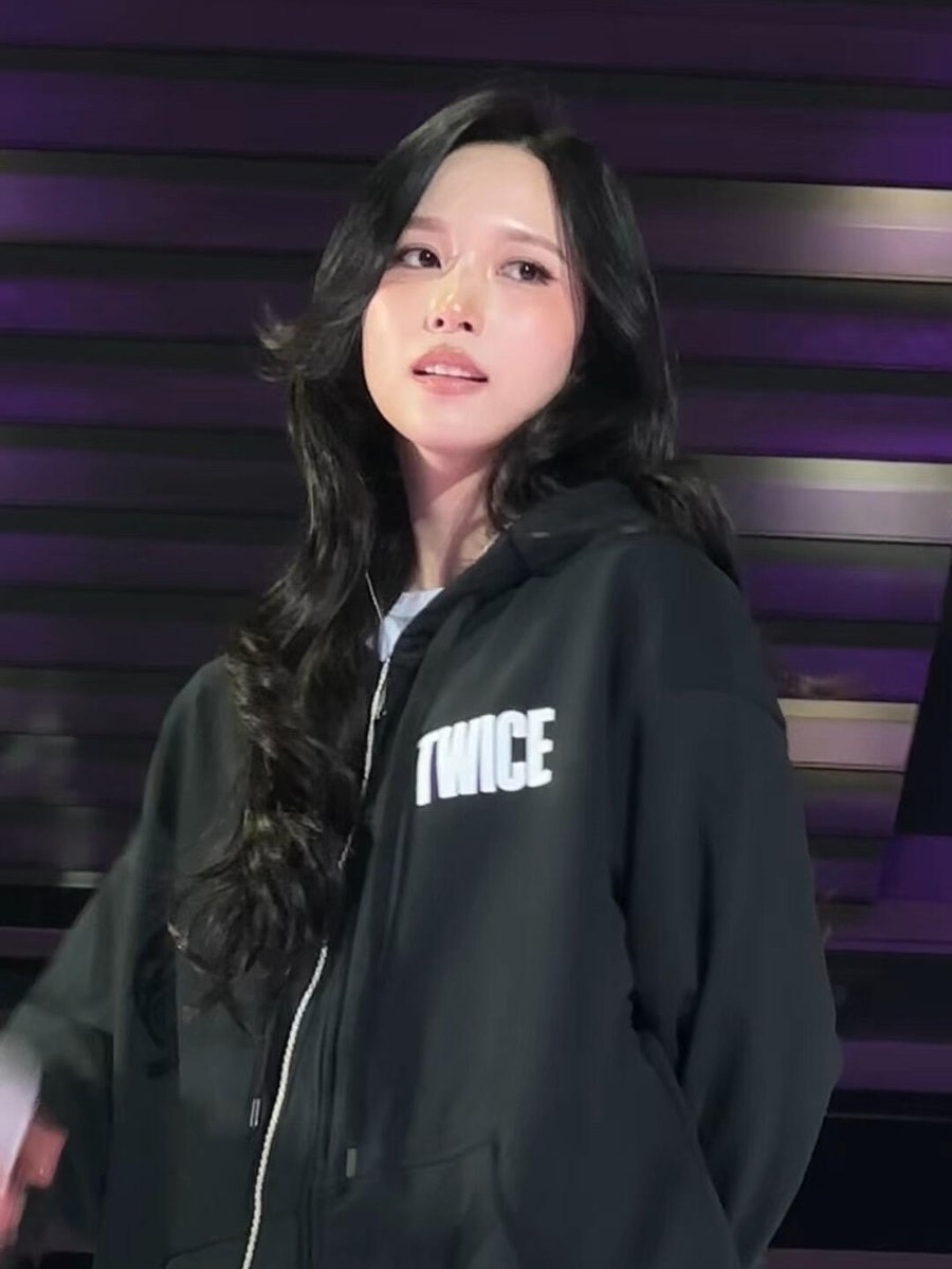 MINA AT SINGAPORE SOUNDCHECK SHE'S SO PRETTY