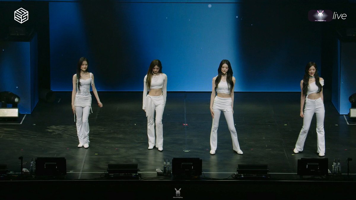 tripleS Alphie Body Dayoung @% Alpha Percent in Seoul #tripleS_Alpha_Percent #tripleS2025WorldTour