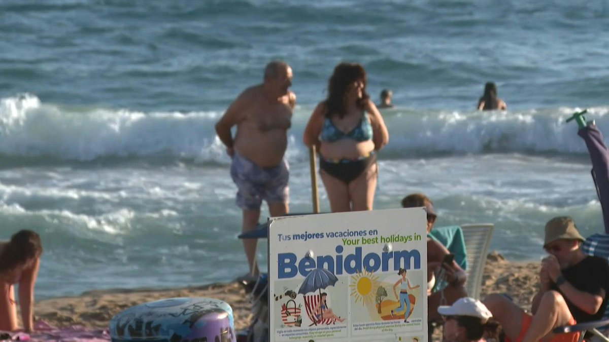 🇪🇸 VIDEO: Spain's Benidorm embraces its mass tourism model Fifty years after General Francisco Franco's death, Benidorm still clings to the mass tourism model it pioneered under his dictatorship, even as anti-tourism protests sweep other Spanish holiday hotspots.